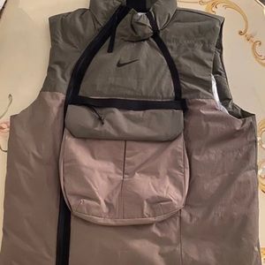 Nike Sportswear Tech Pack Synthetic-Fill Vest Men's Olive Black